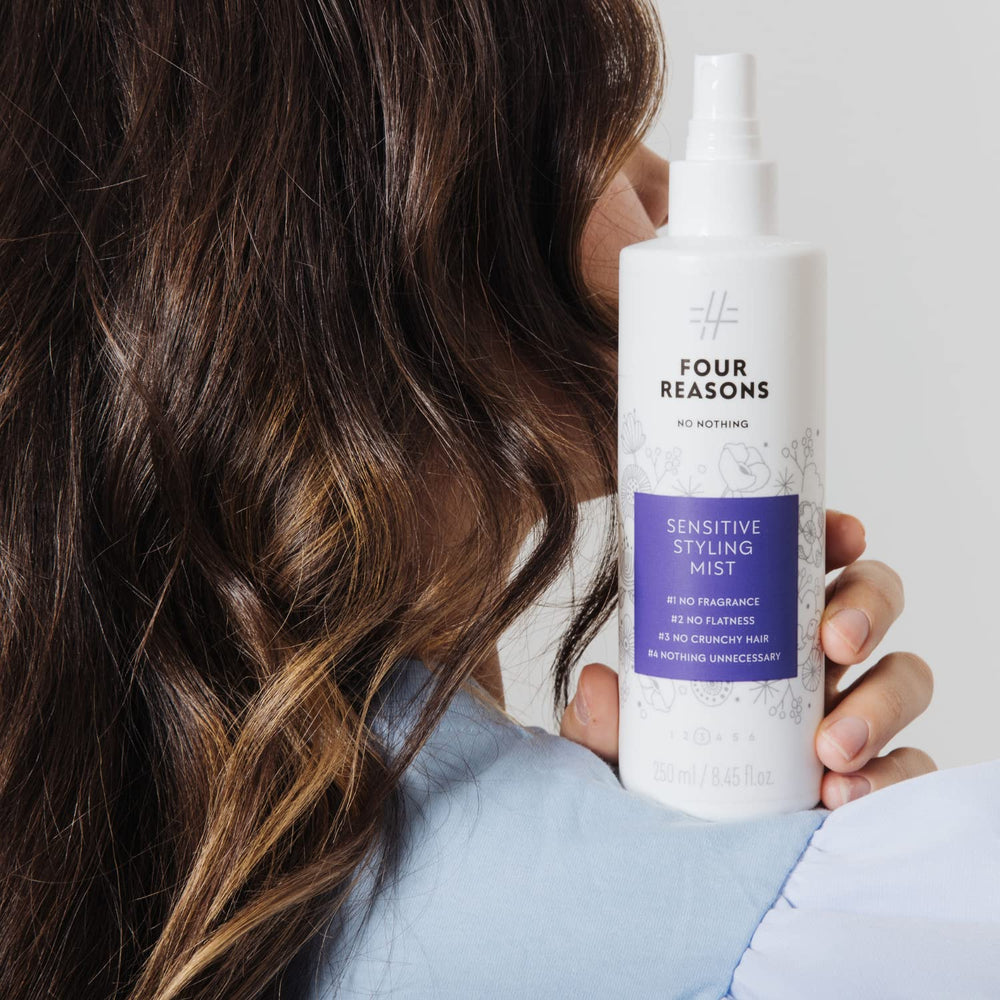 No nothing second-day refresh – revive waves with fragrance-free spray.
