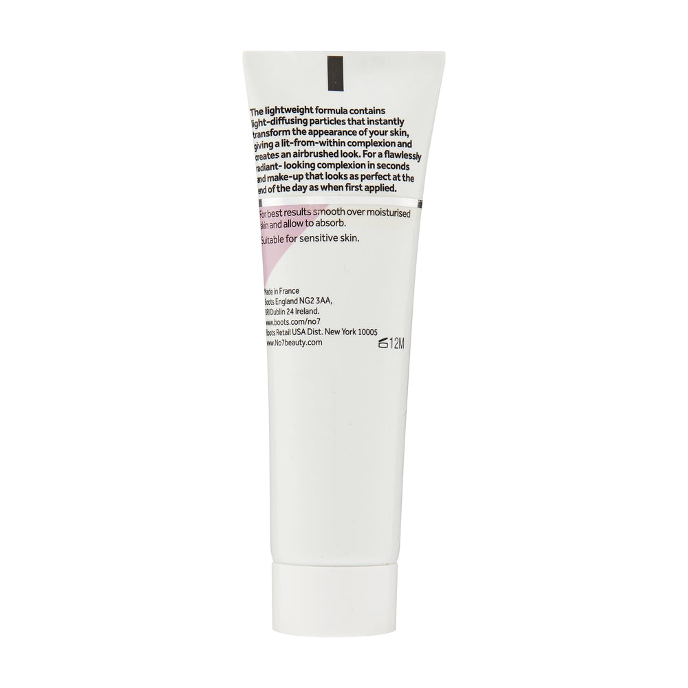 No7 Airbrush Away makeup wear trial shows extended wear potential.