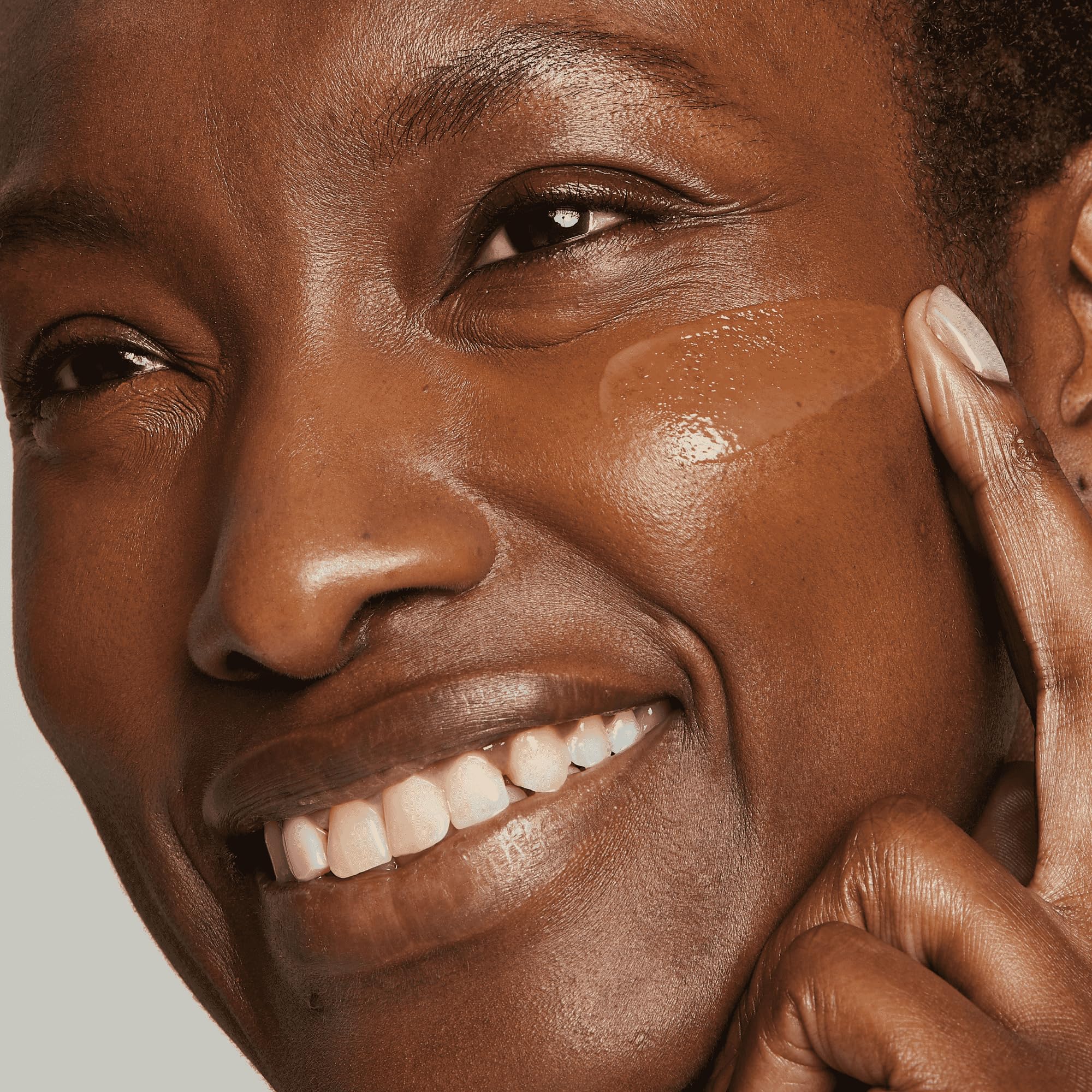 No7 Protect & Perfect serum droplet close-up showing antioxidant protection for skin.