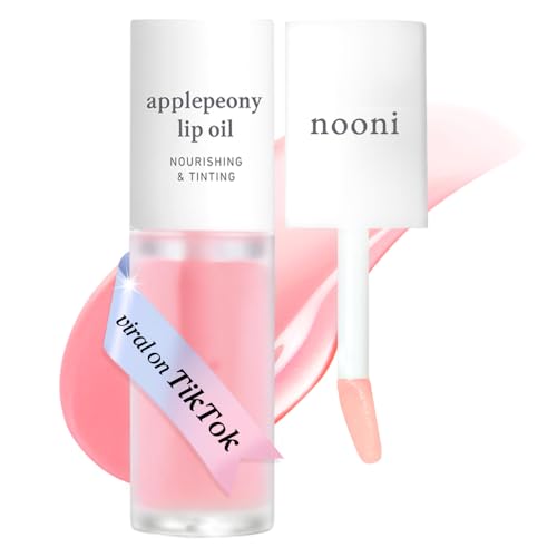 NOONI Applepeony lip oil bottle close-up shows silky texture and glow