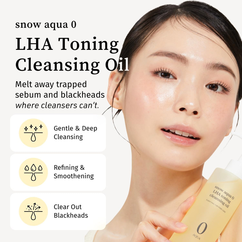NOONI Snow Aqua cleansing oil—removes makeup for deep cleansing.