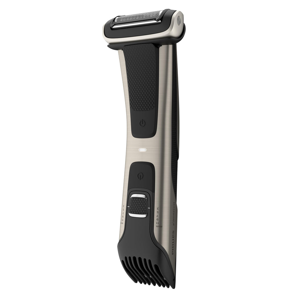 Norelco Bodygroom 7000 includes pouch and cleaning brush for upkeep.