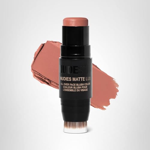 Application technique shows easy swiping and blending.