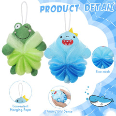 Nuenen kids loofahs foam-application showing rich bath foam.