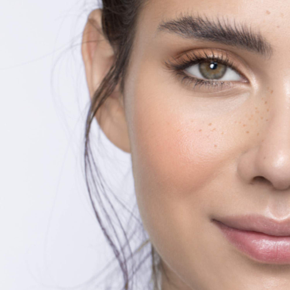 NutraLuxe Md Lash Enhancer brush application demonstrates easy nightly routine