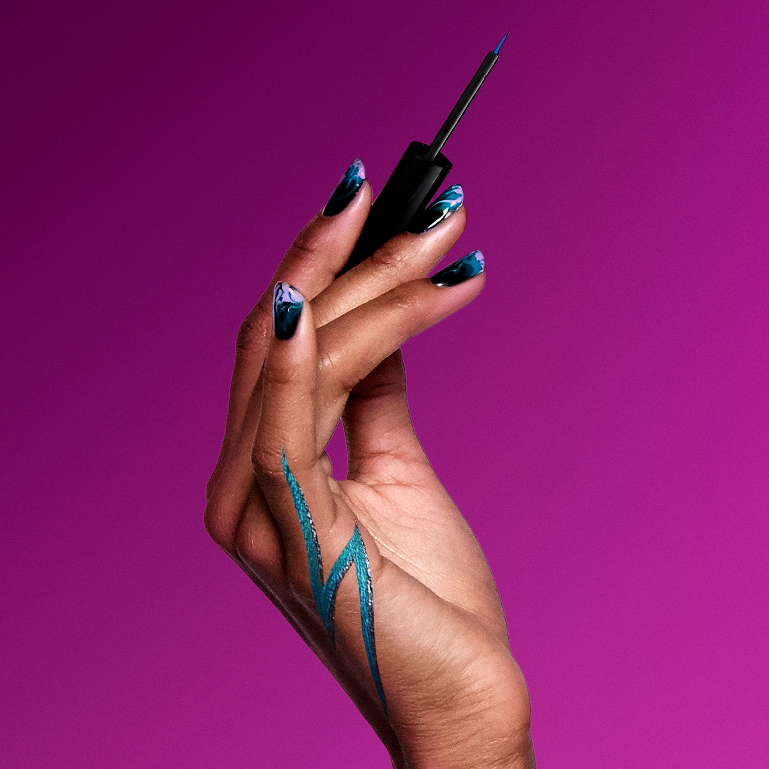 Teal Metal liner paired with palettes for coordinated metallic looks.