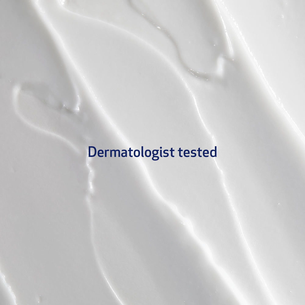 Obagi Nu-Derm Clear Fx swatch on skin demonstrates brightness and evenness.