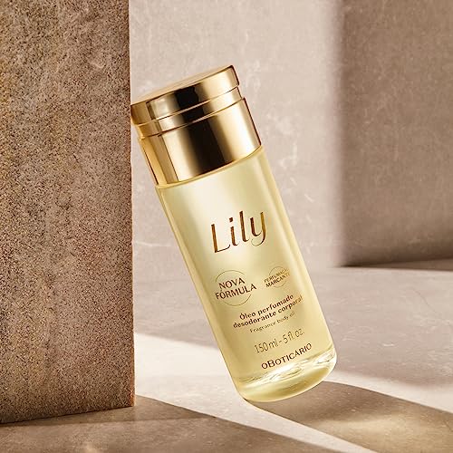 O Boticário Lily Body Oil being applied with hands for fast moisturization.
