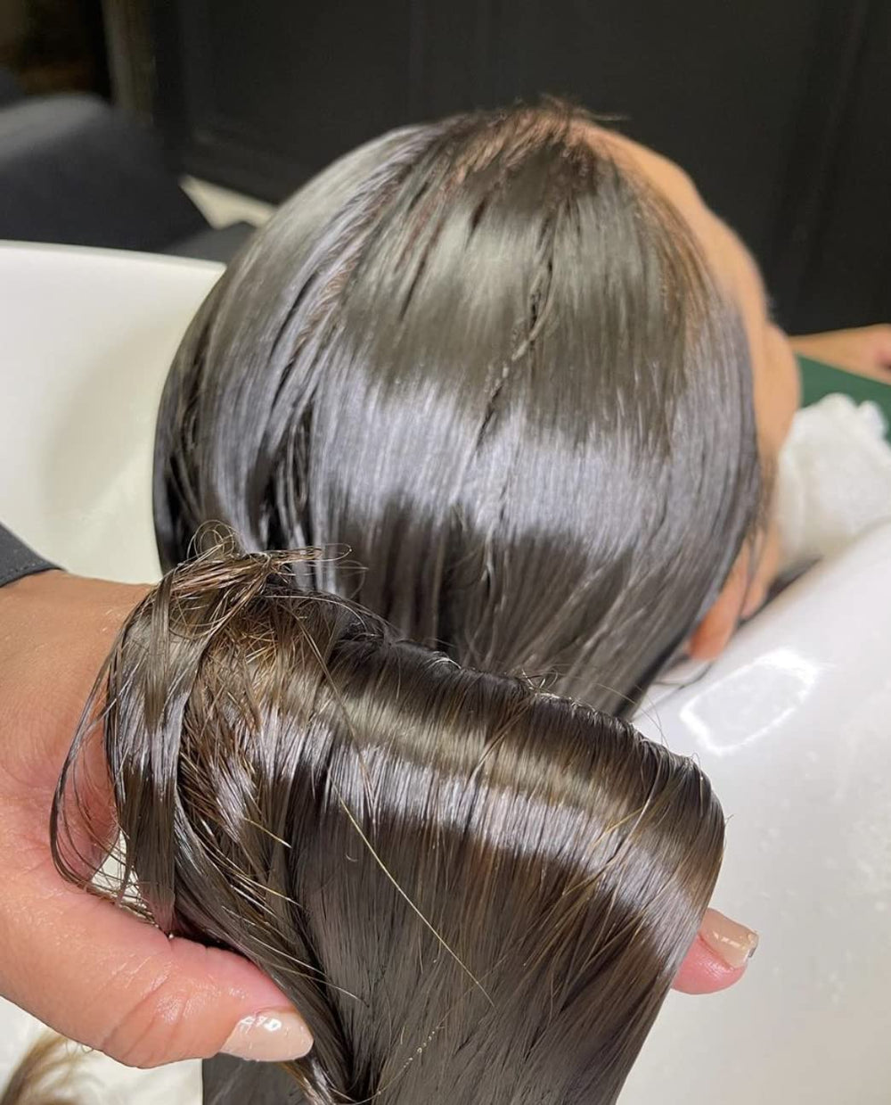 OGC Hair Straightening Treatment tub shown for quick, lasting straightness