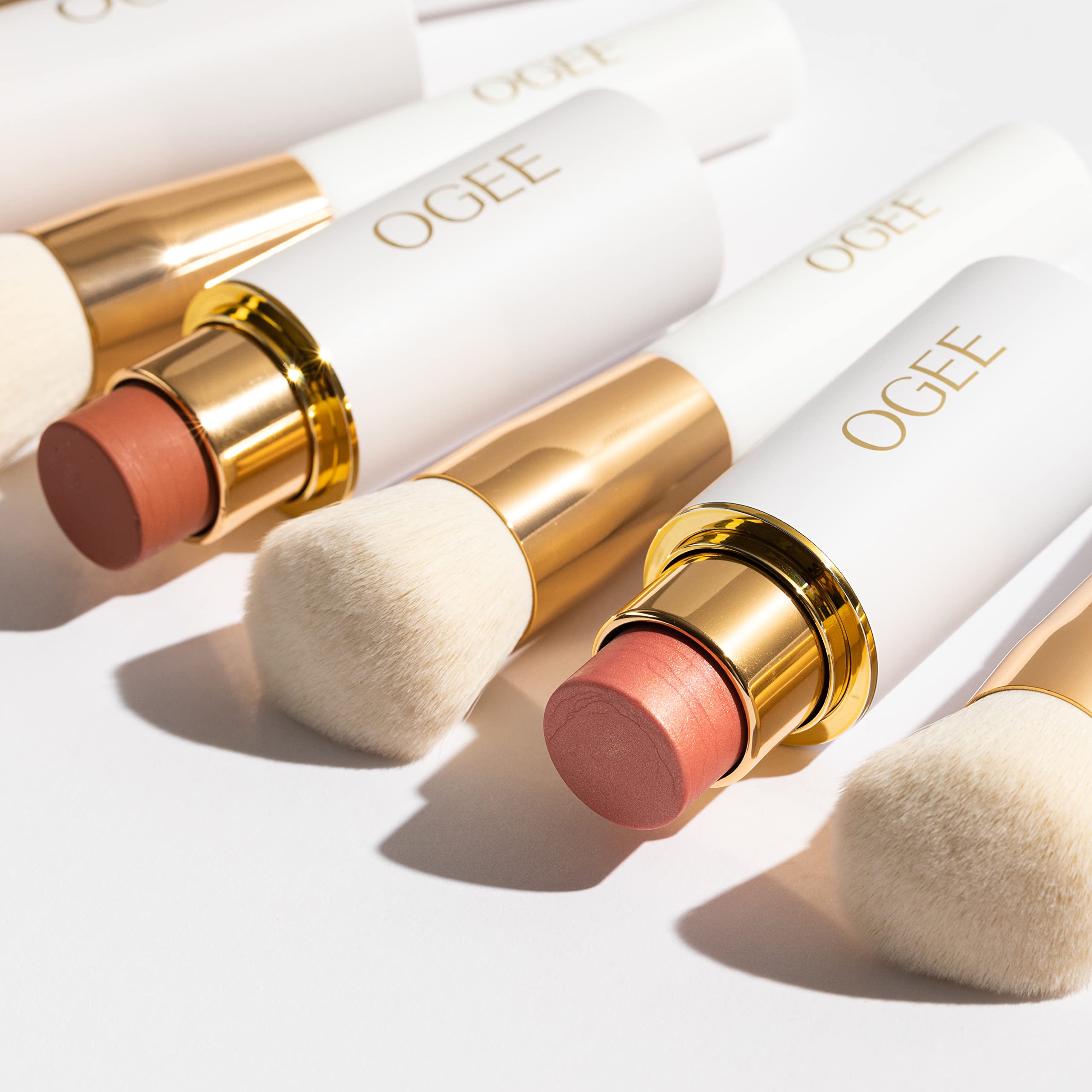 Ogee Blender Brush luxurious packaging highlighting premium makeup tool.