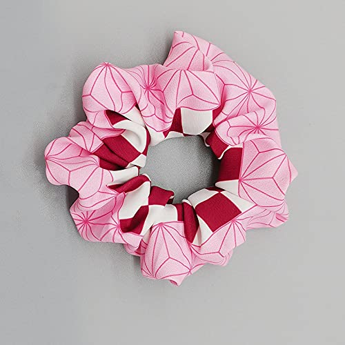 Ohjijinn anime hair scrunchies shown in cosplay party setup.