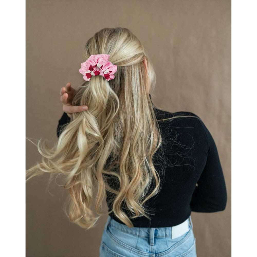 Ohjijinn anime hair scrunchies worn as wrist accessories add cute casual flair.