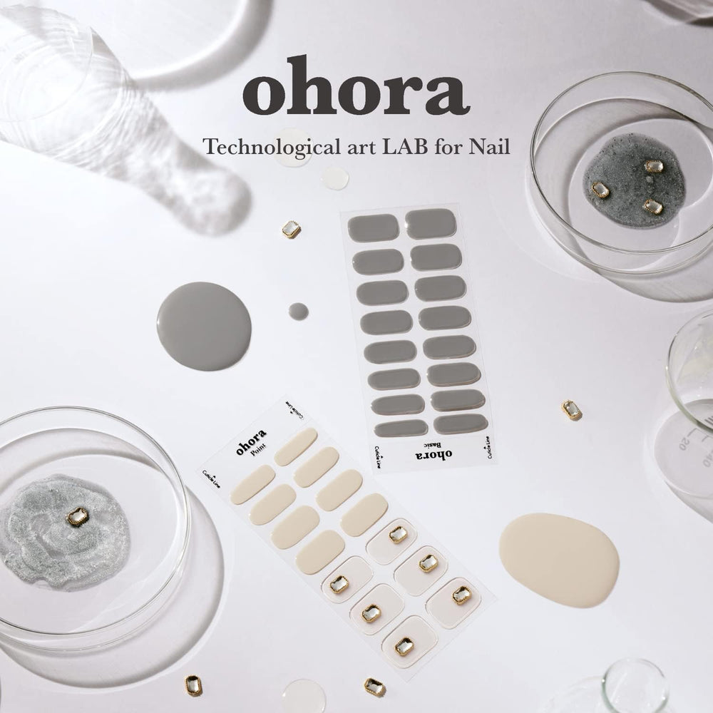 ohora Care LED Lamp portable case supports travel-friendly nail curing.
