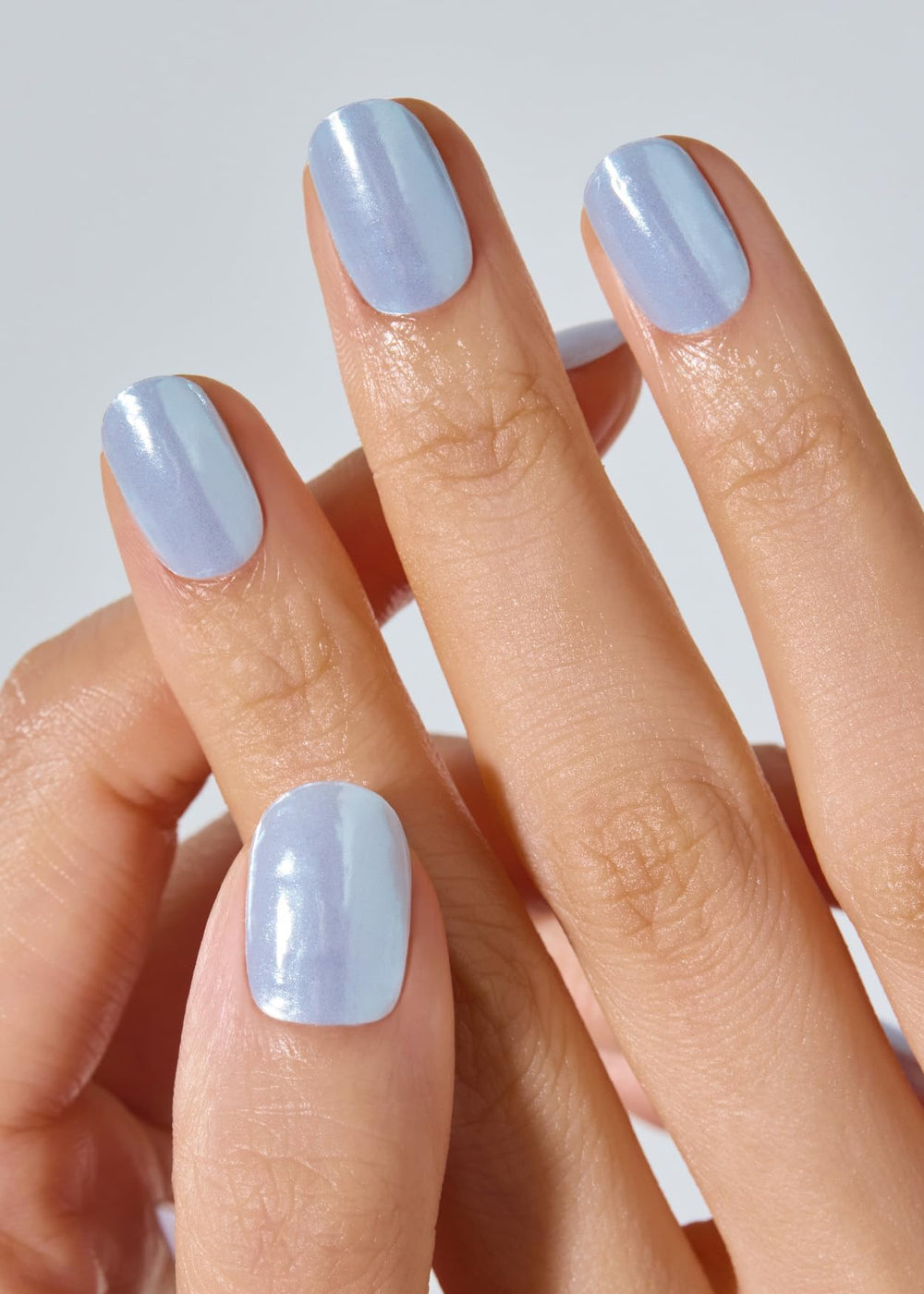 ohora N Light Blue Chrome kit includes 30 wraps and tools for easy at-home manicures.