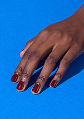 ohora semi cured gel nail strips application scene demonstrates quick prep and adhesion