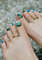 ohora Semi-Cured Gel Pedi Strips accent wrap designs provide quick chic nail art
