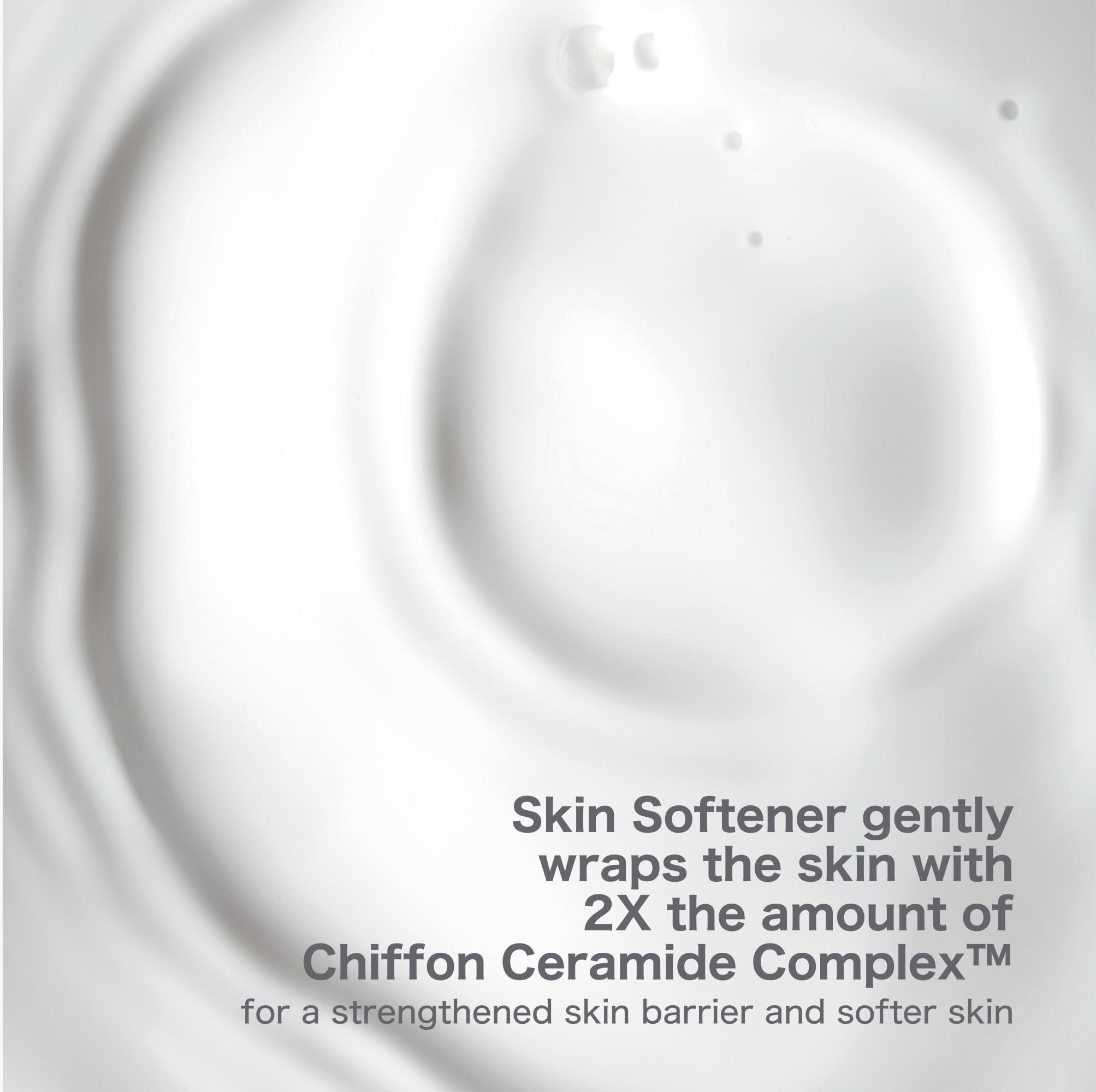 Ohui Miracle Moisture Set Skin Softener mini 20ml for travel hydration on the go.