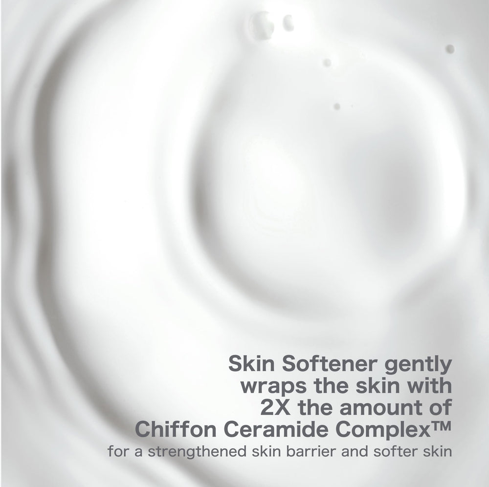 Ohui Miracle Moisture Set Skin Softener mini 20ml for travel hydration on the go.
