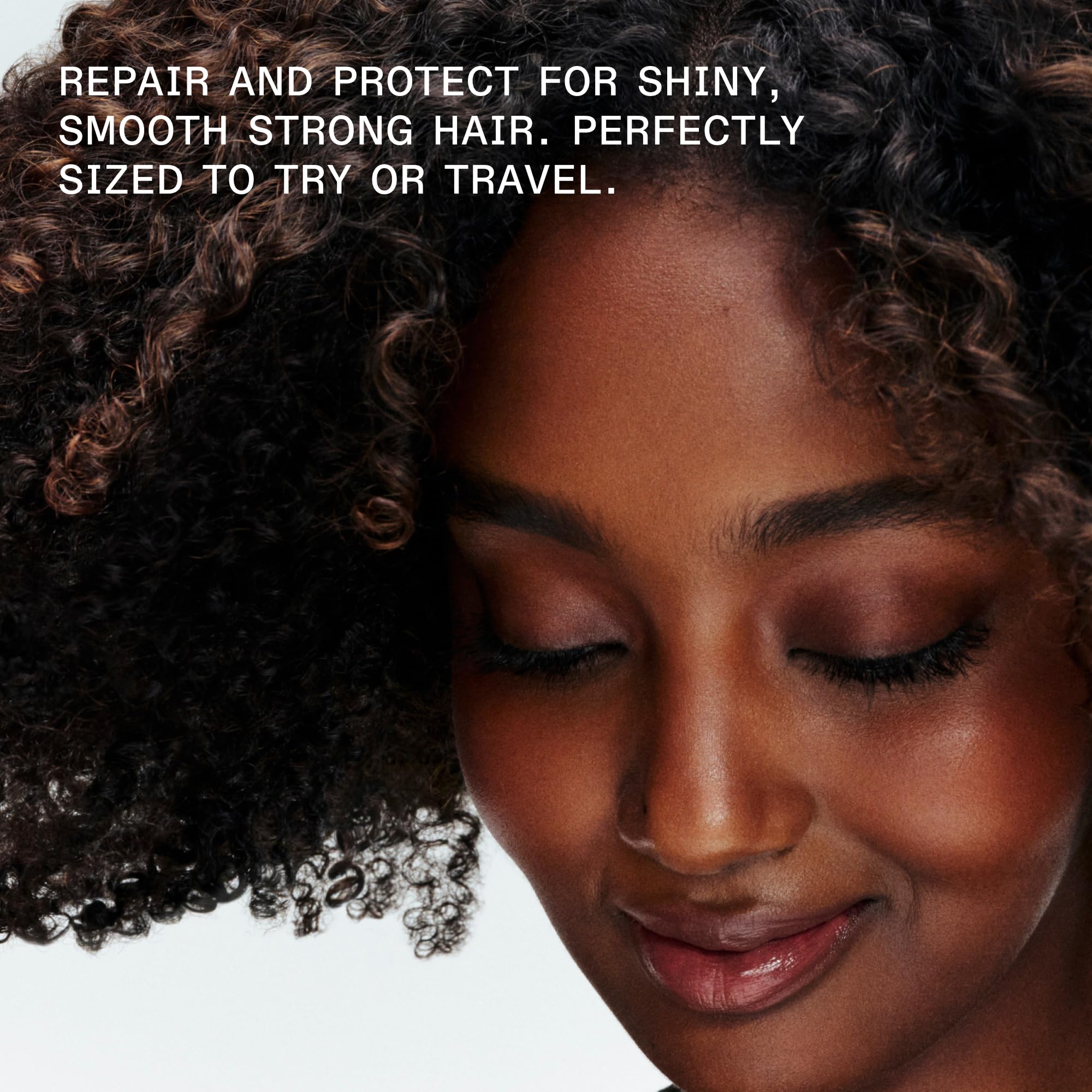 Olaplex N°3PLUS pre-shampoo tube ready to repair hair in minutes