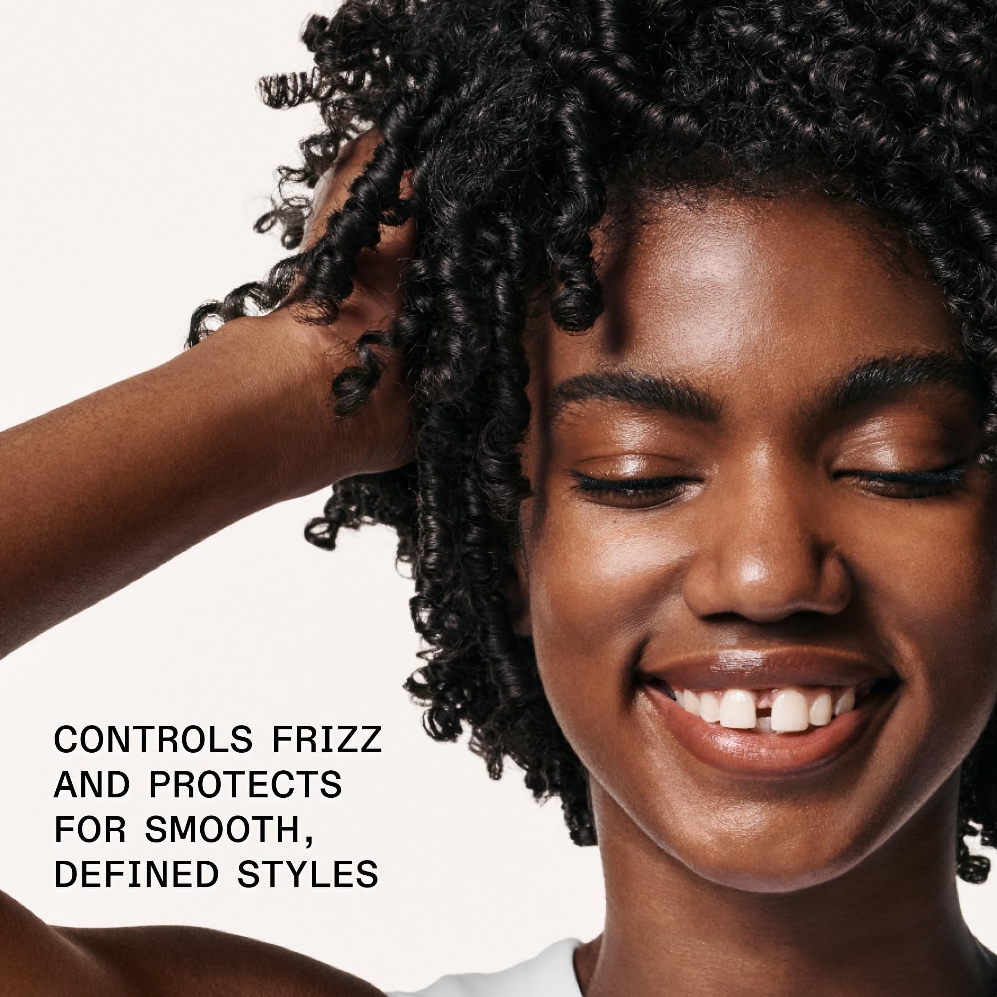 Olaplex N°6 Bond Smoother cream texture highlighting rich hydration