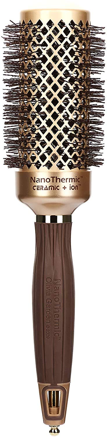 Olivia Garden NanoThermic round brush with ergonomic handle for comfortable blowouts