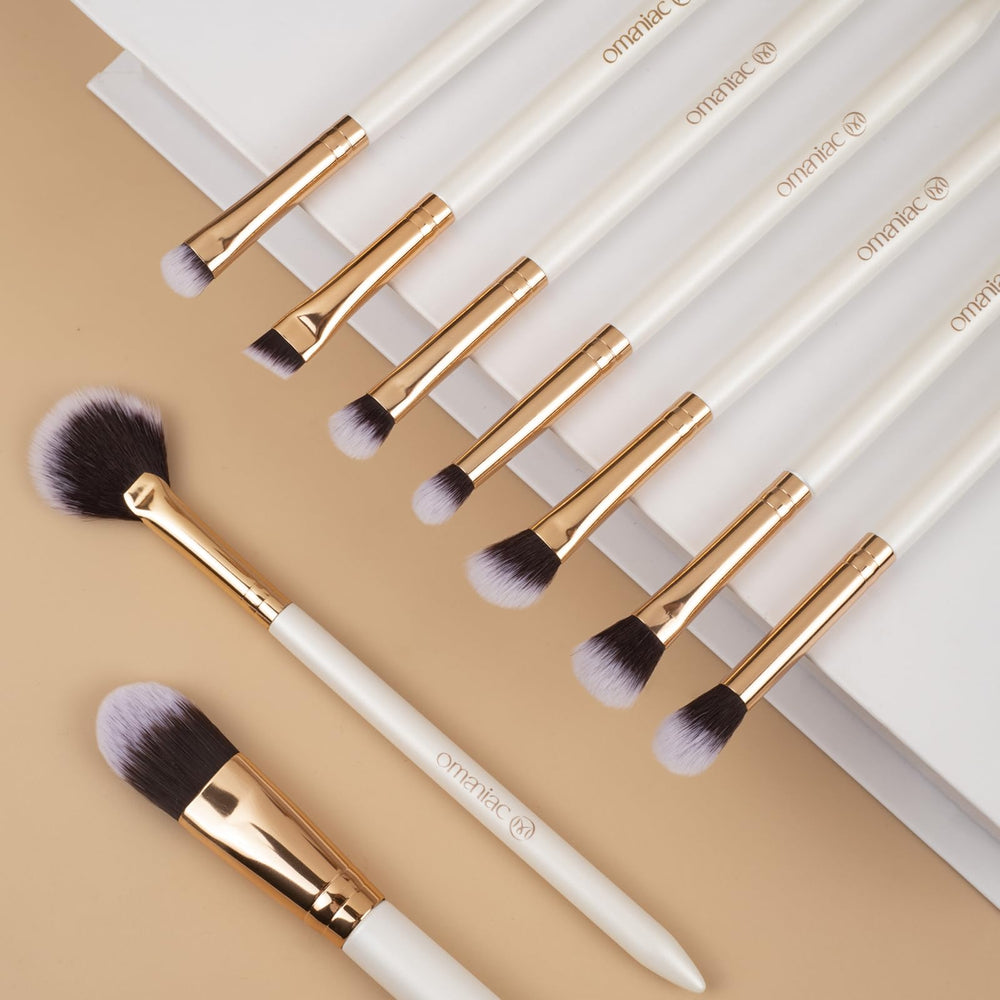 OMANIAC Makeup Brush Set aluminum ferrule ensures durable, wobble-free performance.