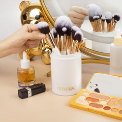 OMANIAC Makeup Brush Set brushes lined up for complete professional looks and blending.