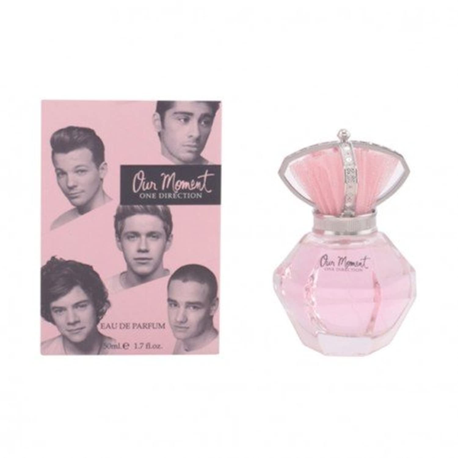 One Direction Our Moment spray application demonstrates easy-to-use mist