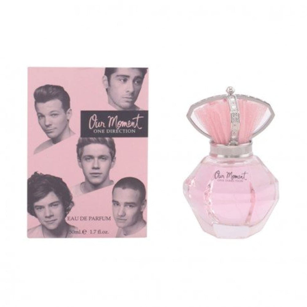 One Direction Our Moment spray application demonstrates easy-to-use mist