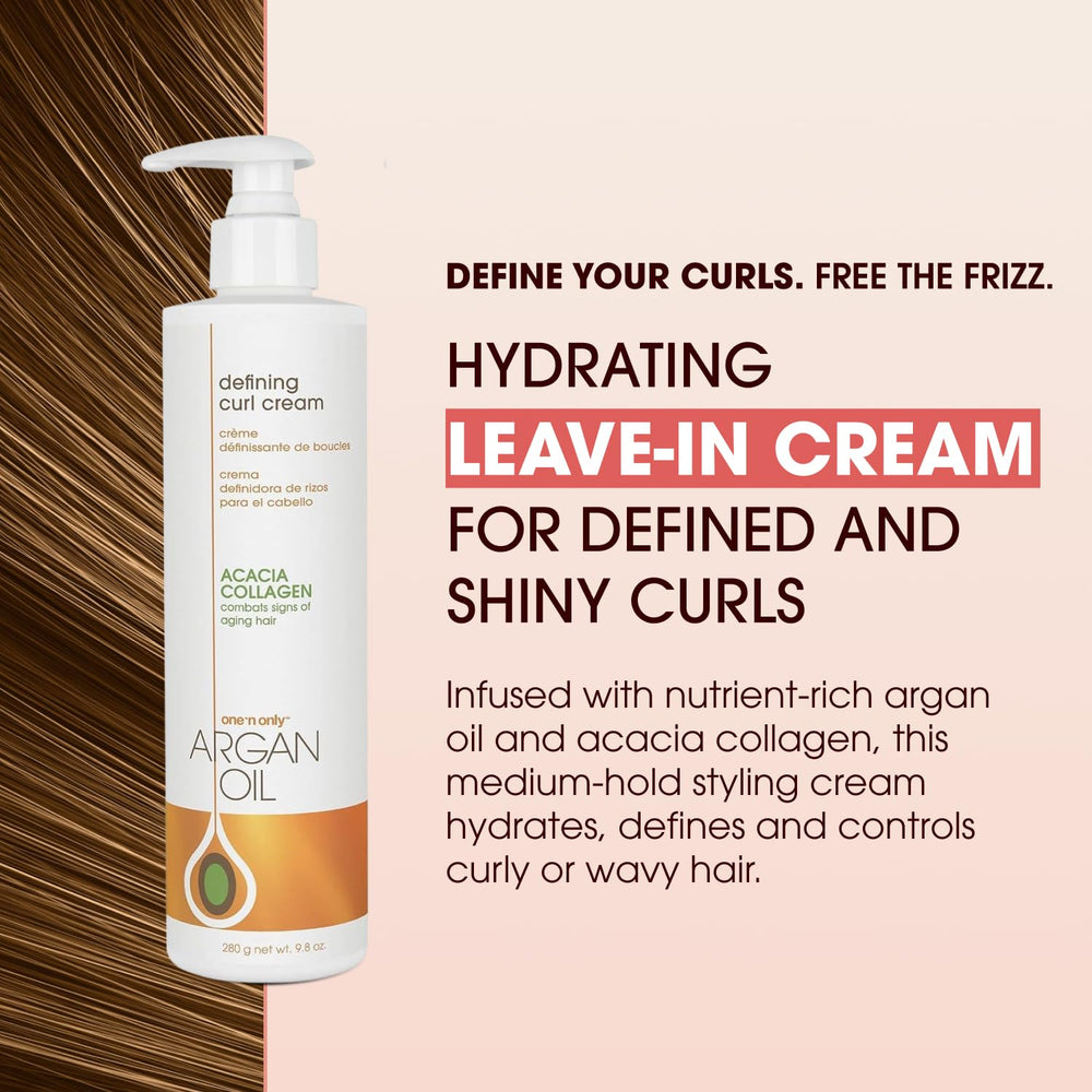 One 'N Only Defining Curl Cream anti-frizz on curls with soft shine.