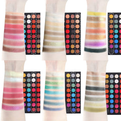 ONLYBETTER palette highly pigmented shades ready for precise application.