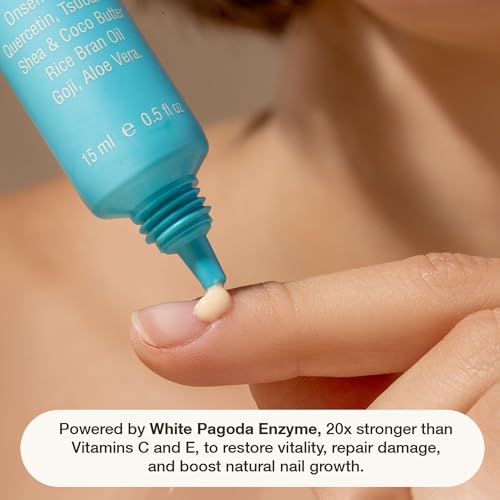 Onsen Secret jojoba oil application demonstrates smooth hydration after use.