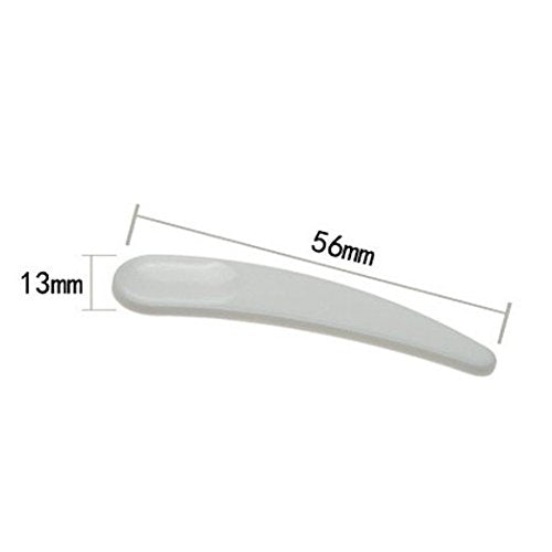 Onwon mini curved scoop for mixing tiny amounts of formulas with minimal waste.