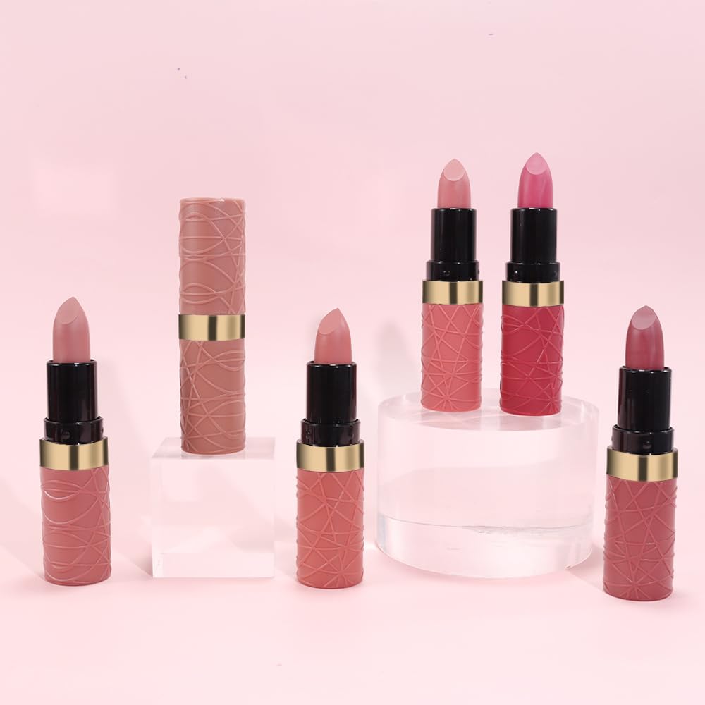 ORANOT vegan matte lipstick application closeup showing smooth texture