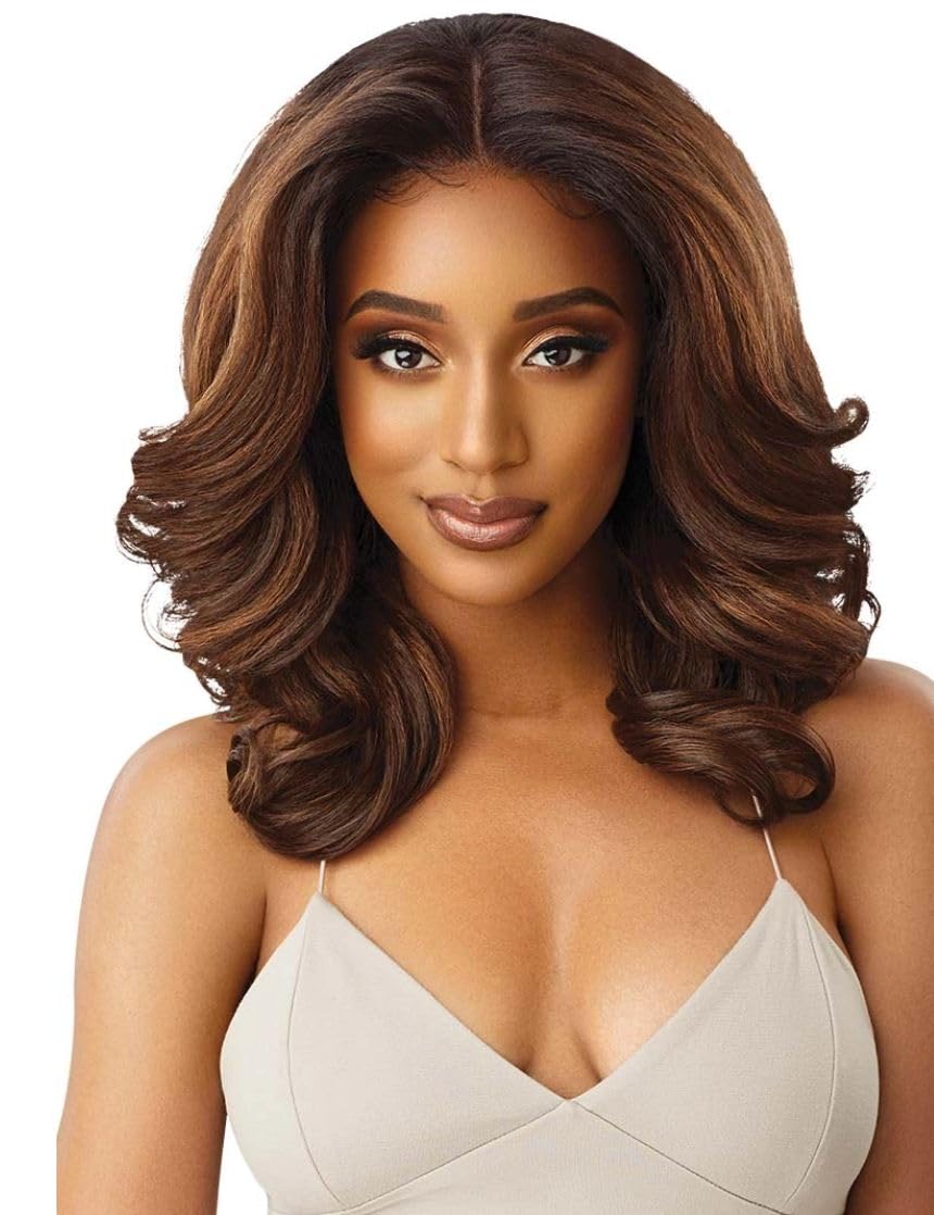 Outre Julianne lacefront closeup natural hairline for everyday wear