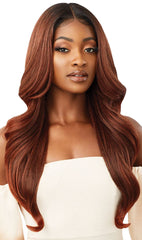 Outre Seraphine front view shows melted hairline for natural-looking part and undetectable edges.