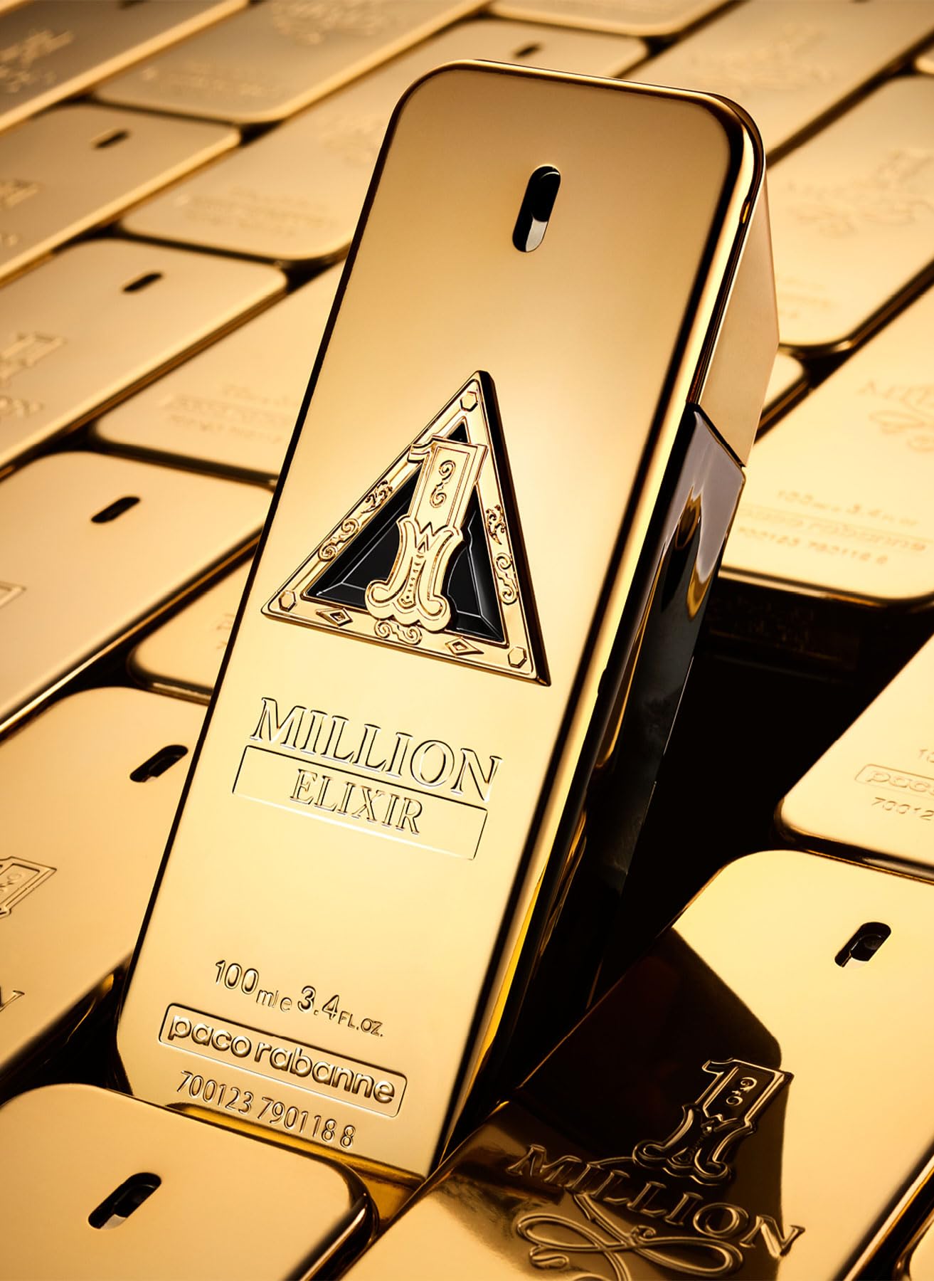 Paco Rabanne 1 Million Elixir Intense closeup cedar note reveals woody character