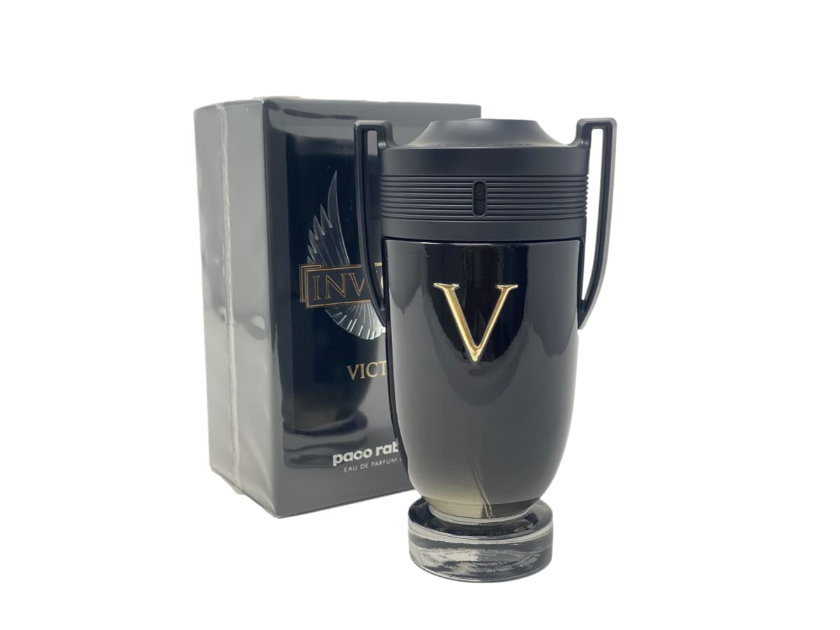 Paco Rabanne Invictus Victory 6.8 EDP Extreme dramatic scene evokes contemporary elegance for evenings.