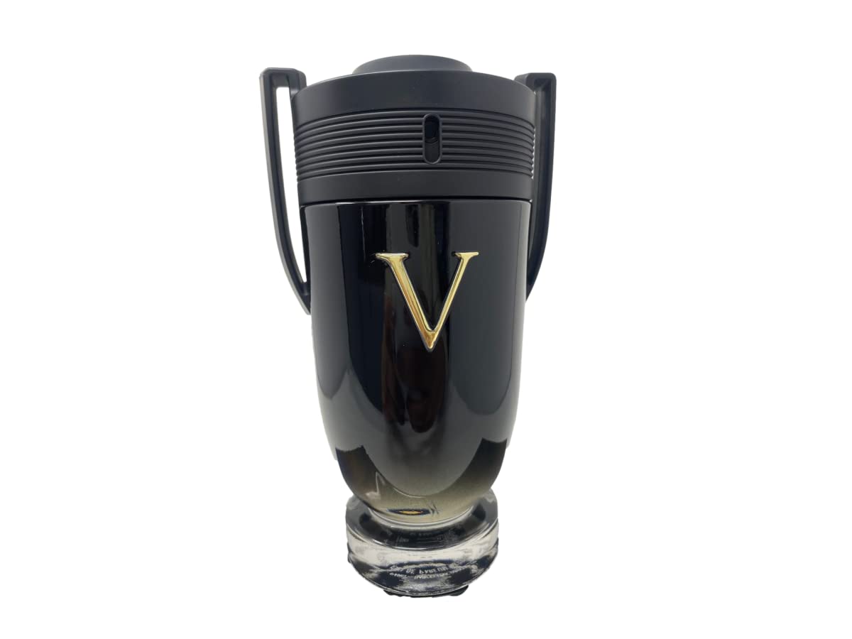 Paco Rabanne Invictus Victory 6.8 EDP Extreme spray action captures energizing application.