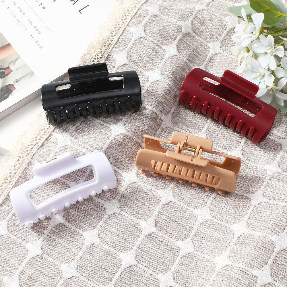 Paderison cloud clips during yoga stay in place without snag.