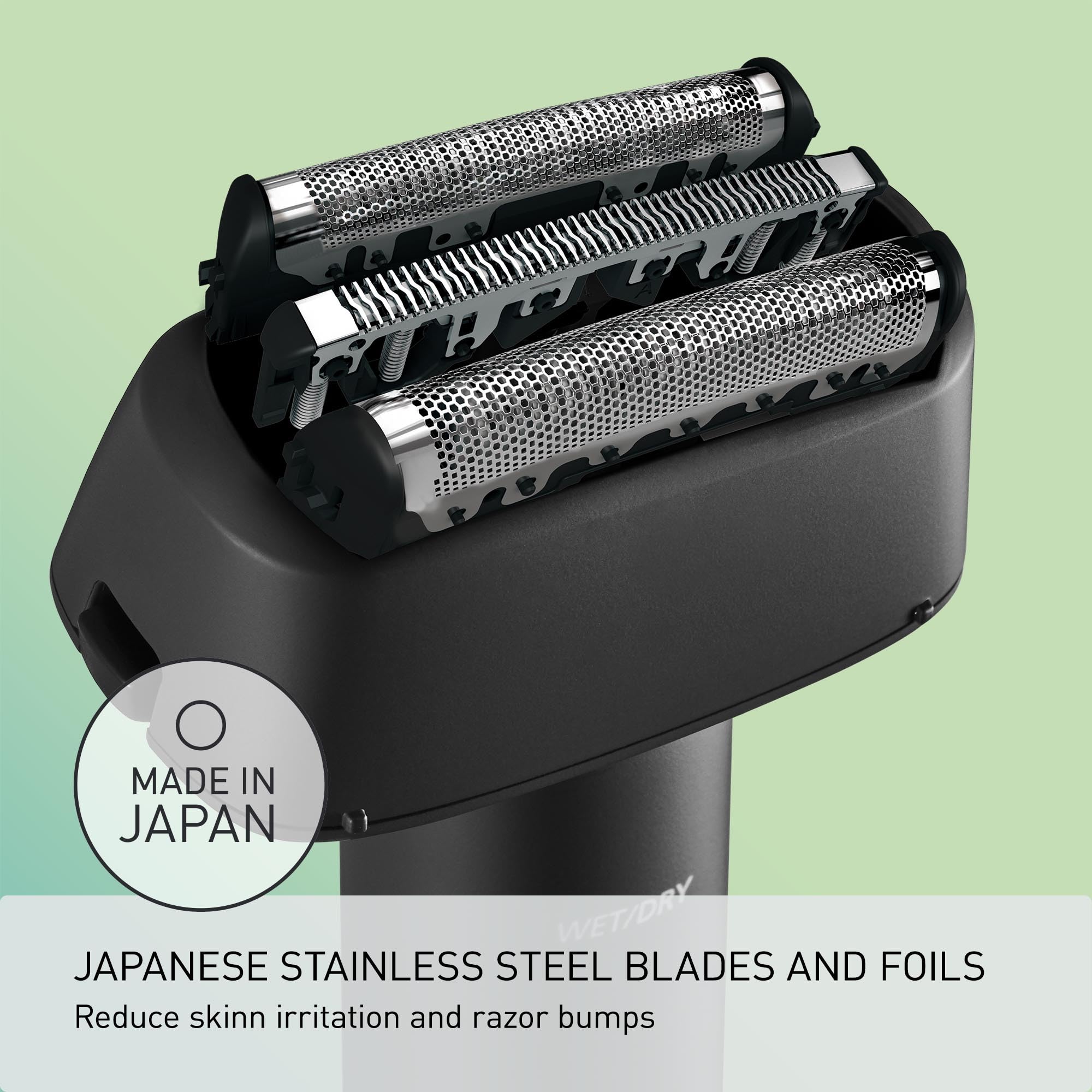 Panasonic ES-RM3B-K slim design ideal for travel storage.