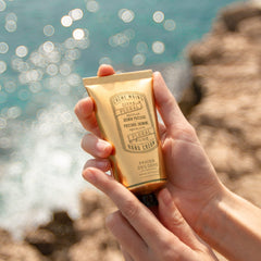 Panier des Sens Jasmin Hand Cream jasmine fragrance close-up evokes calming notes