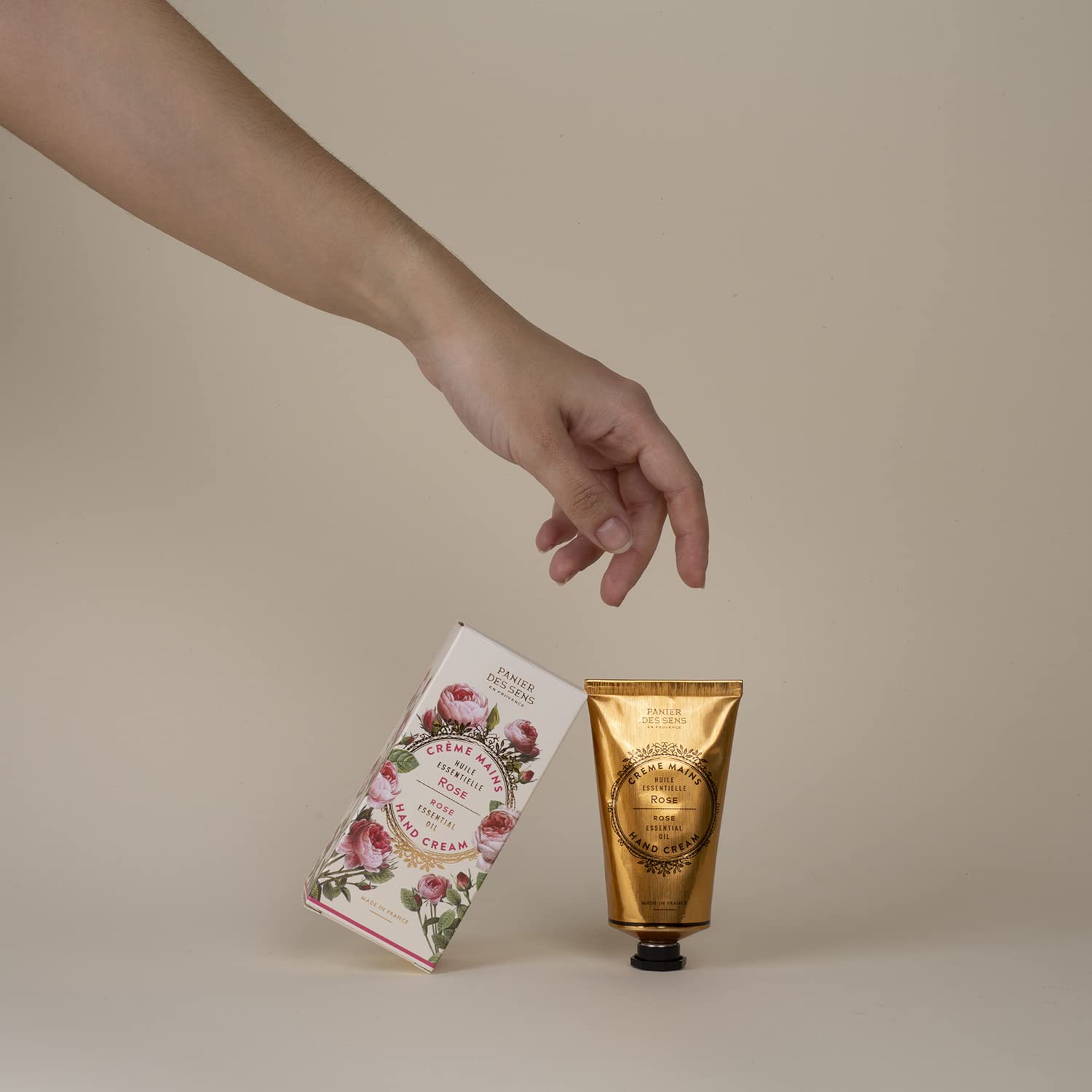 Panier des Sens Rose Hand Cream rose fragrance aroma on skin