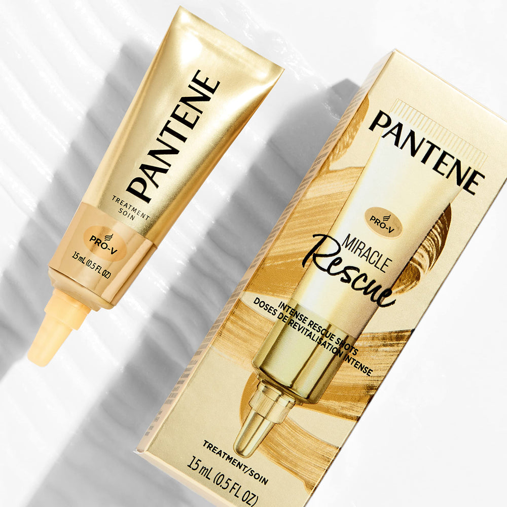 Pantene Pro-V Repair Conditioner bottle with rich nutrients for strong, damage-resistant hair.