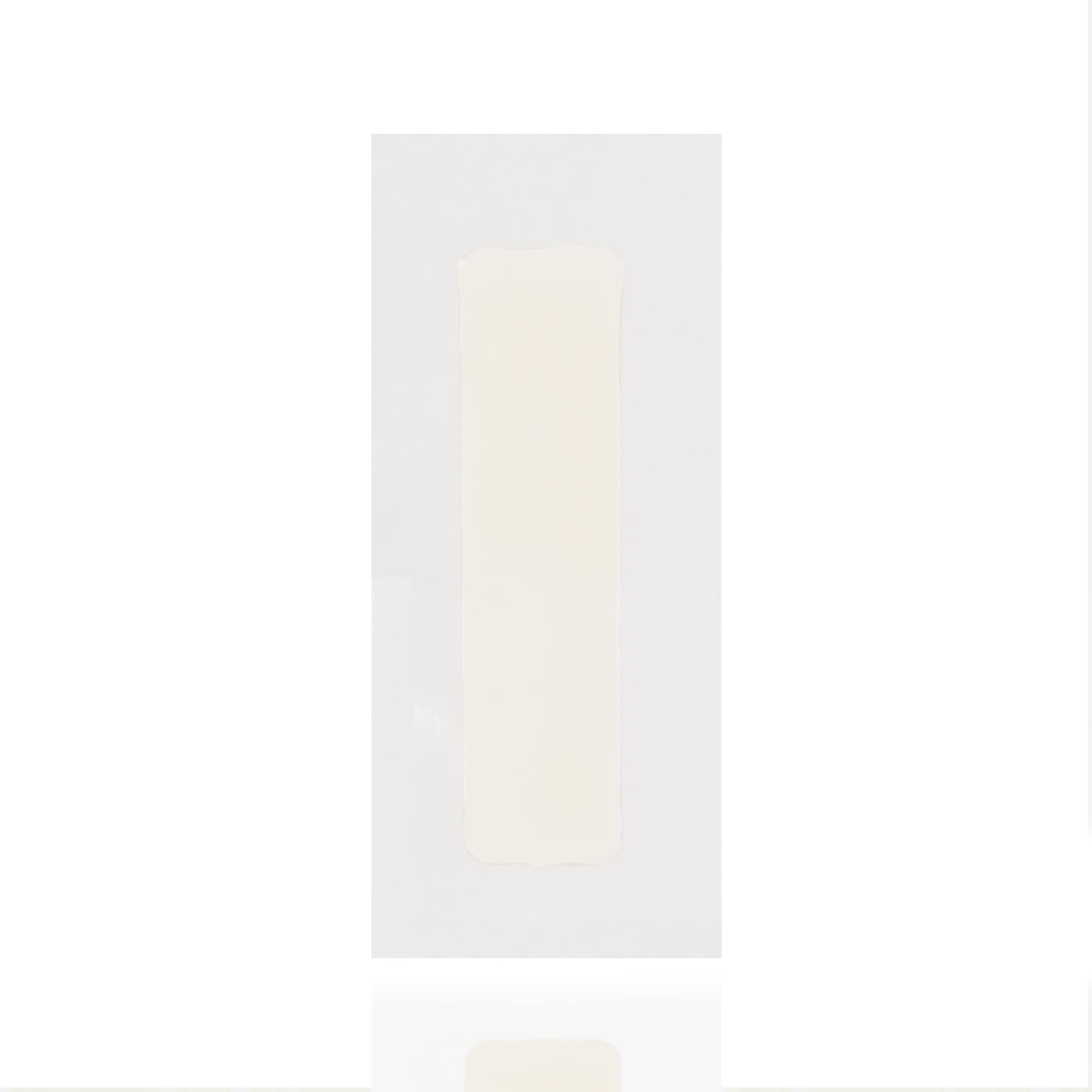 Parissa Ultra Soothe Oil post-wax vial for soothing skin.