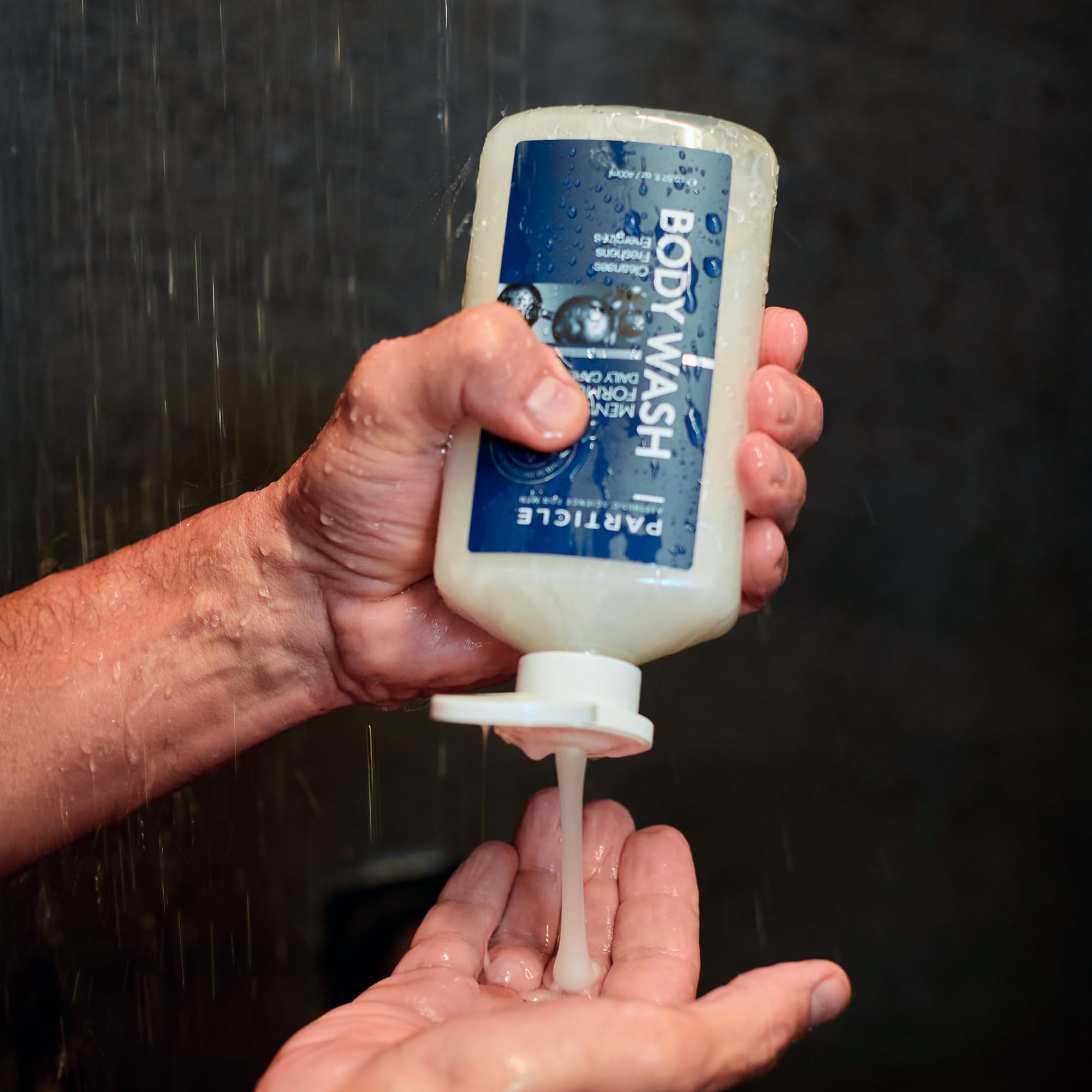 Particle Men's Body Wash foaming lather covers the body evenly