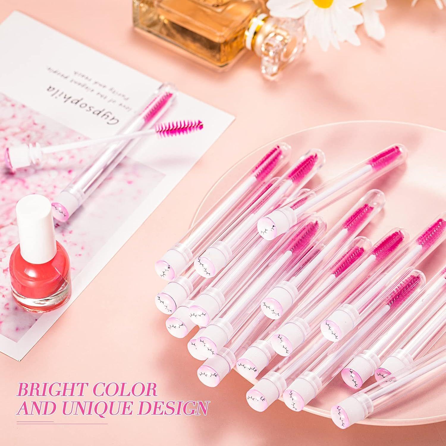 Patelai compact travel-mascara kit encourages on-the-go lash routines.