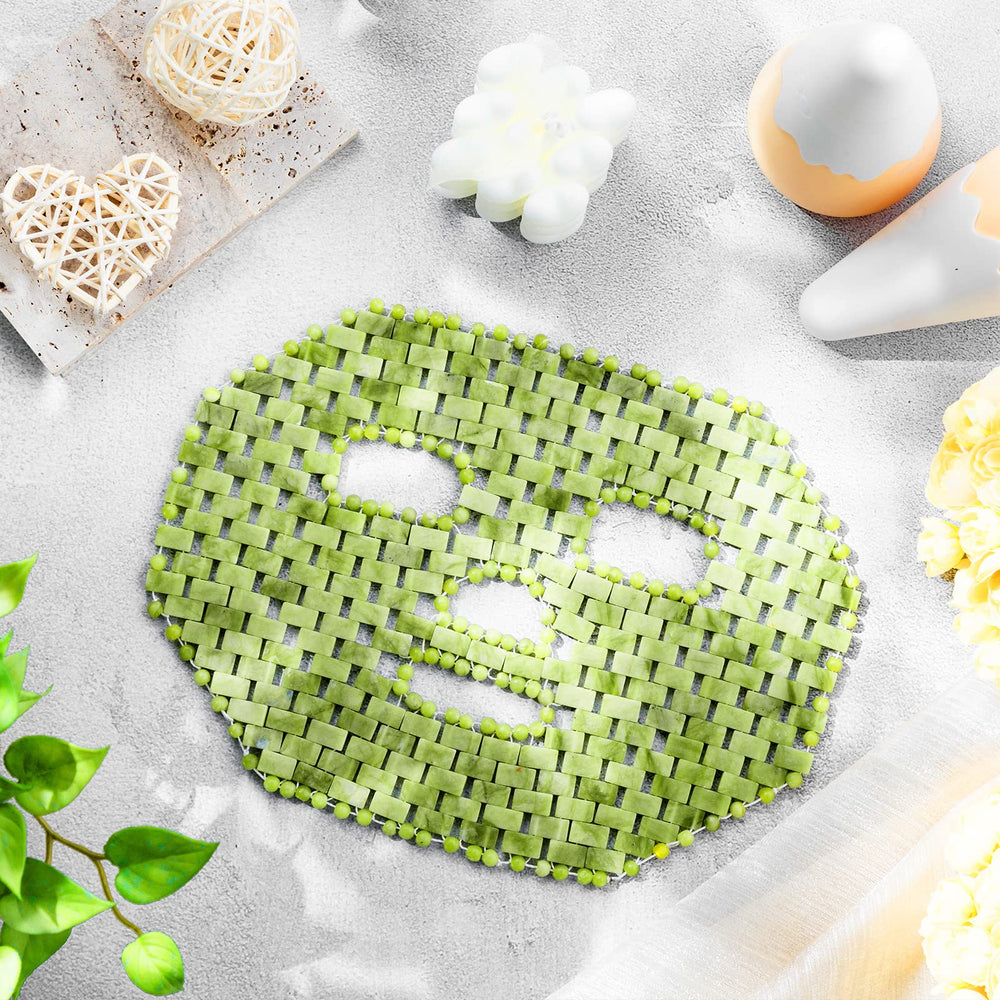 Patelai Jade Mask ready for at-home spa and travel breaks.