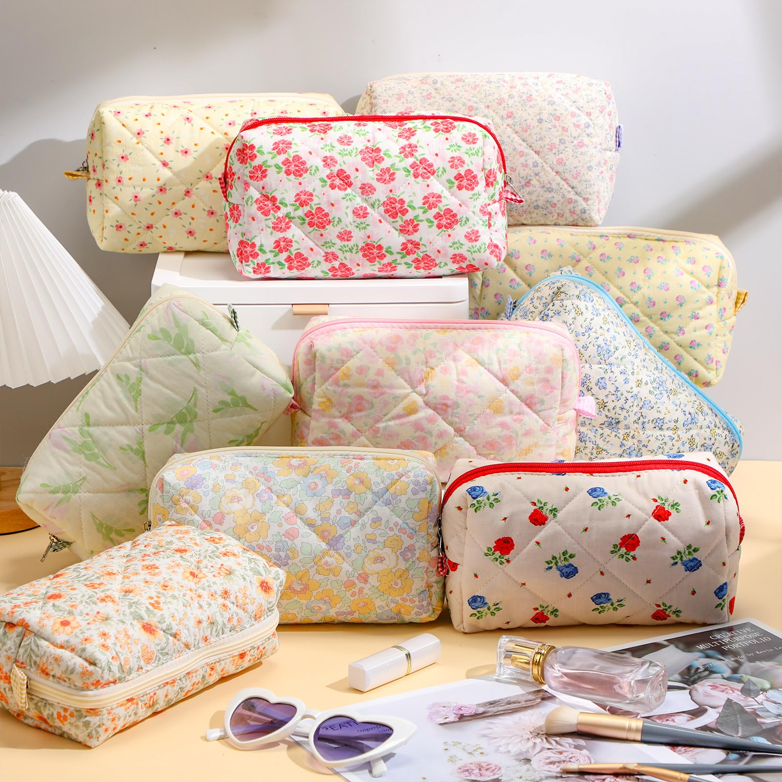 Paterr quilted makeup bag variety of floral styles for personalized fashion coordination