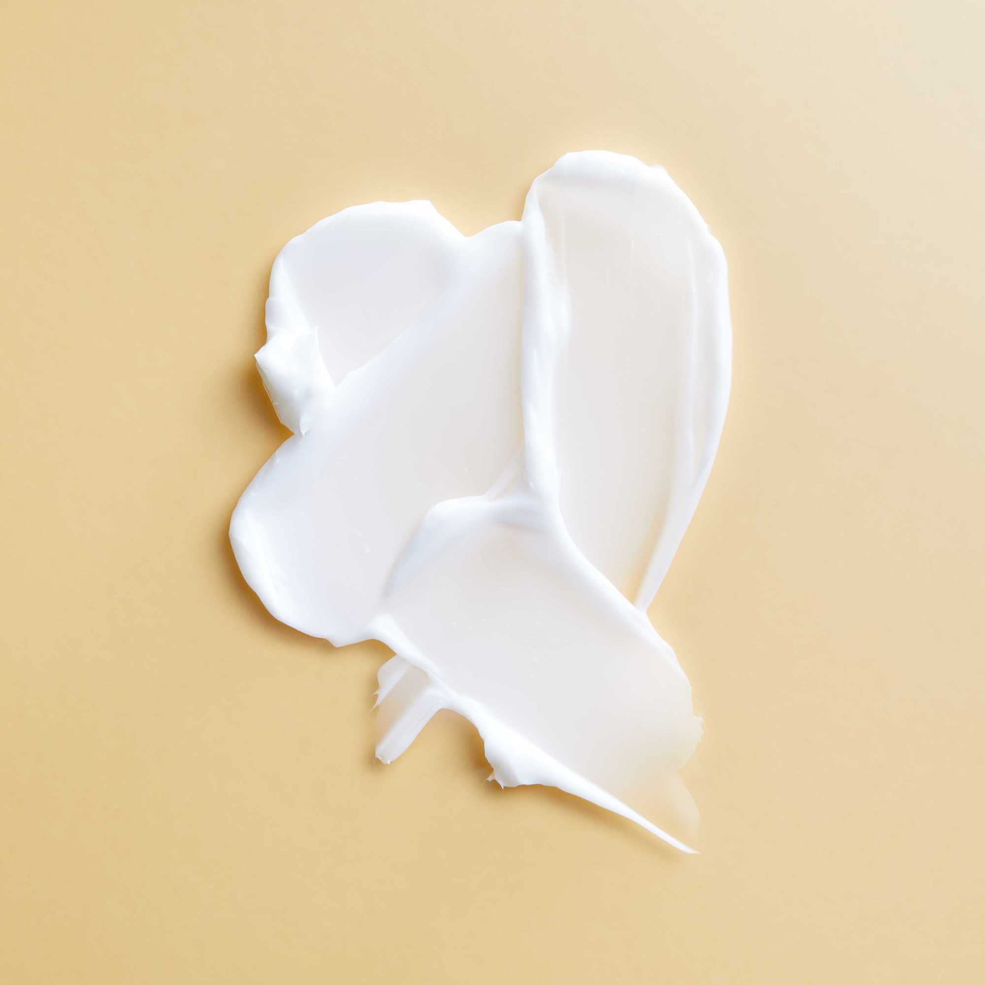 PATTERN lightweight conditioner close-up shows creamy texture delivering rich moisture.